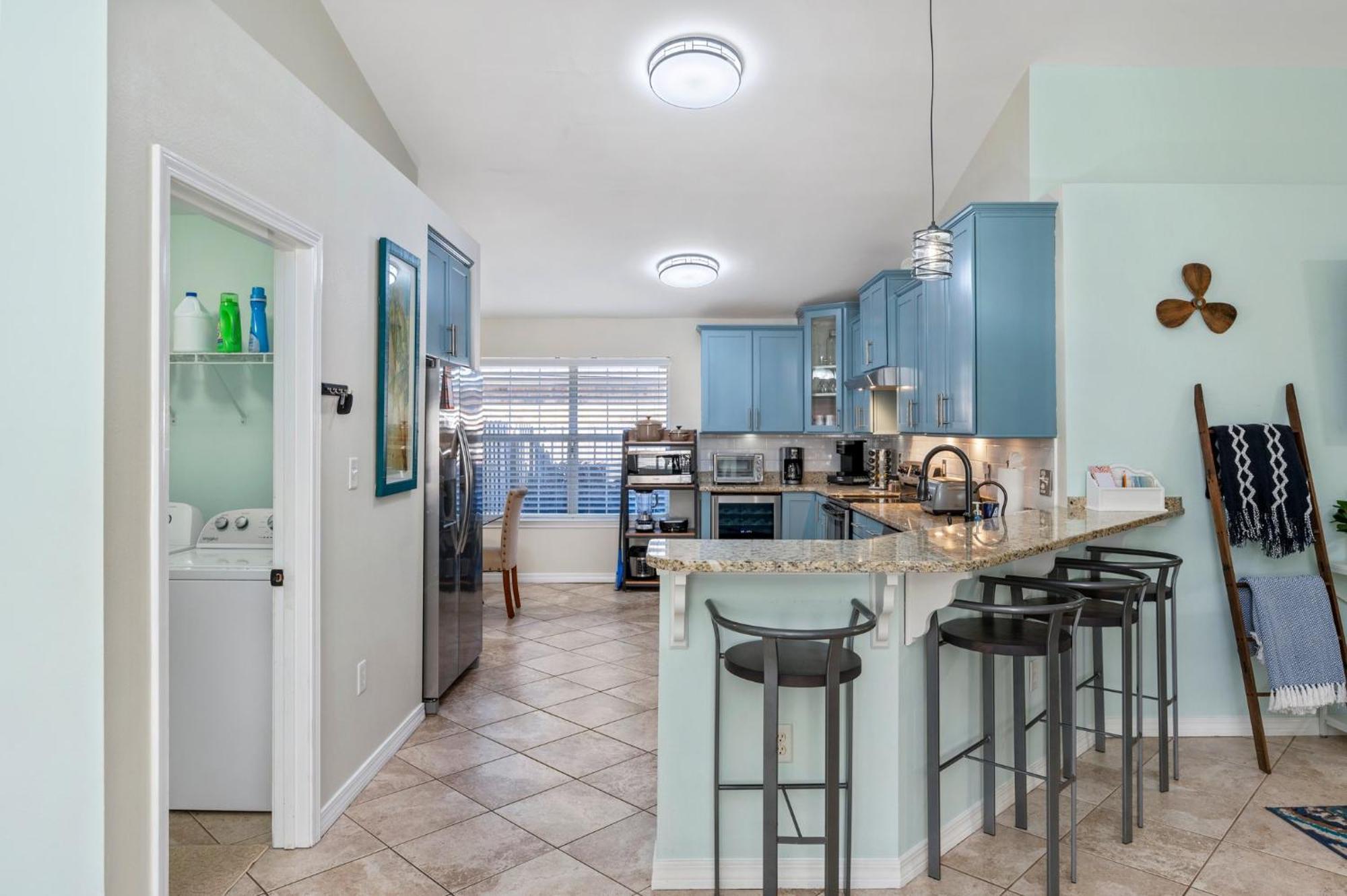 Beautiful Pet Friendly Home! New Tropical Pool, Opt Golf Cart And Pool Heat, Minutes To Beach Destin Eksteriør billede