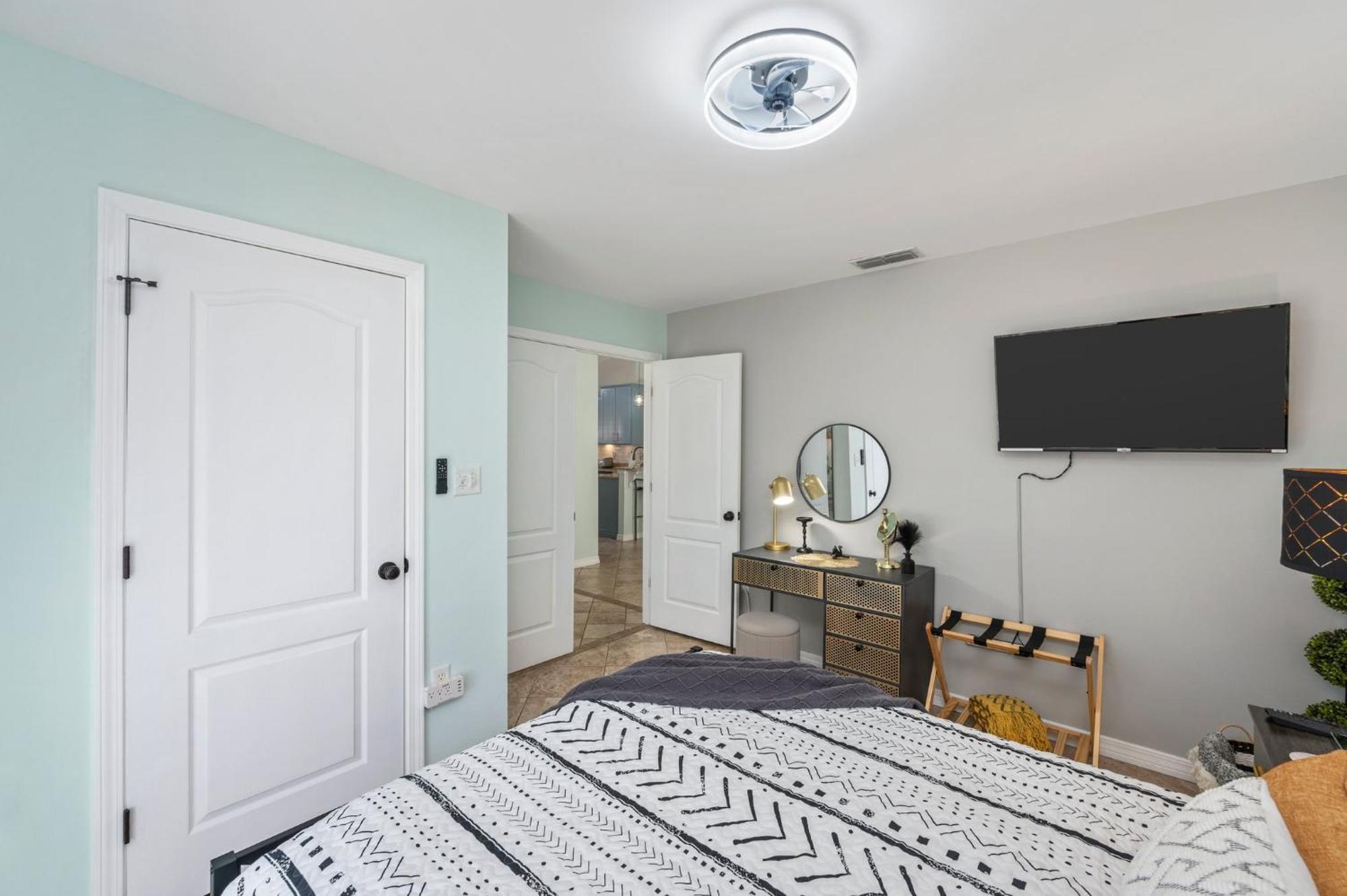 Beautiful Pet Friendly Home! New Tropical Pool, Opt Golf Cart And Pool Heat, Minutes To Beach Destin Eksteriør billede