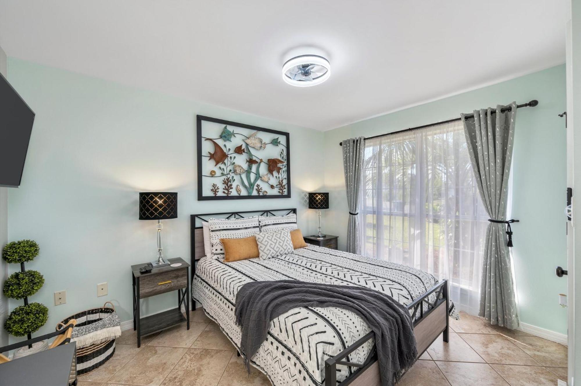 Beautiful Pet Friendly Home! New Tropical Pool, Opt Golf Cart And Pool Heat, Minutes To Beach Destin Eksteriør billede